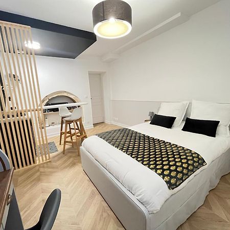 Le Studio Haslay Seraucourt En Plein Coeur De Ville De Bourges - Charme De L Ancien Et Confort Contemporain Zimmer foto